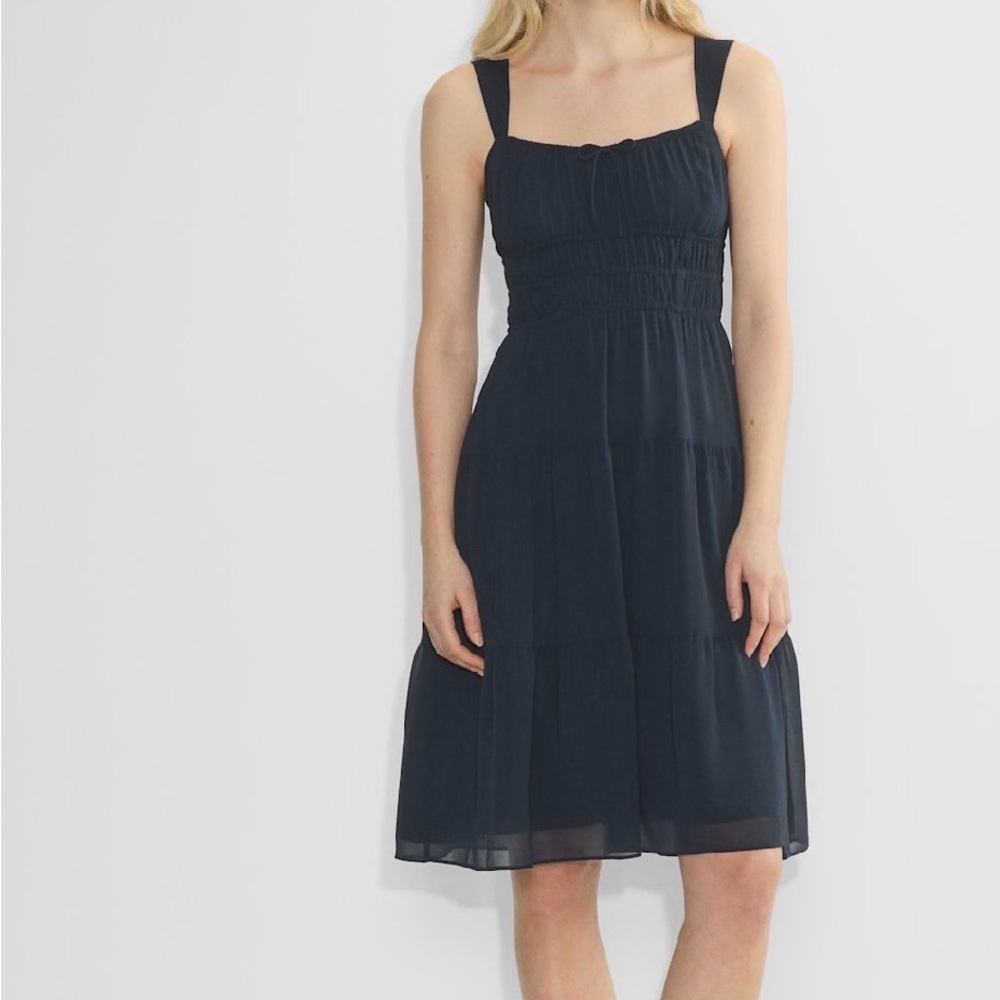 Aritzia- Sunday Best Martine midi dress